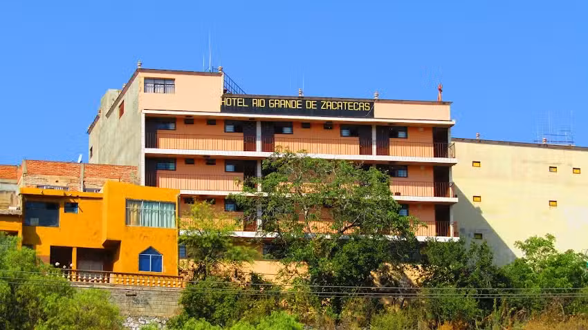 Hotel R&iacute;o Grande