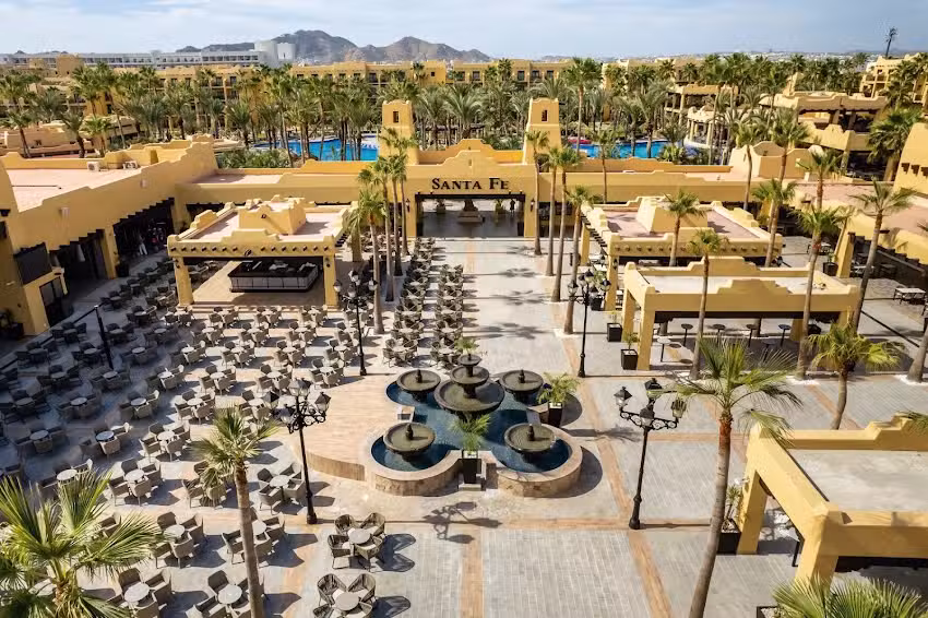 Hotel Riu Santa Fe