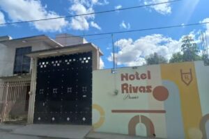 Hotel Rivas Premier