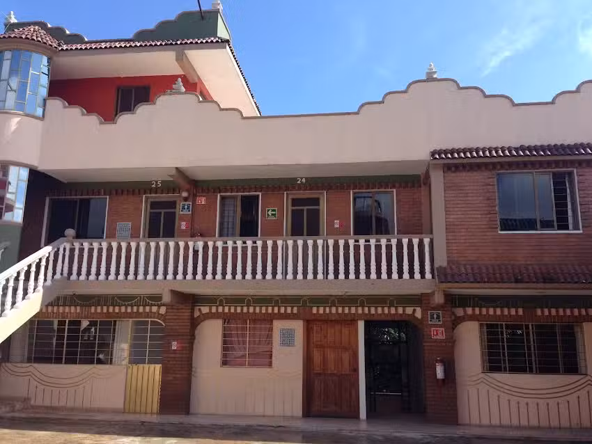 Hotel Salon Social y Restaurant Elizalde