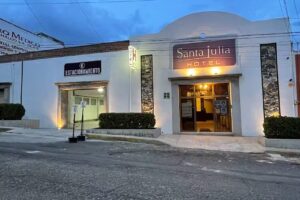 HOTEL SANTA JULIA