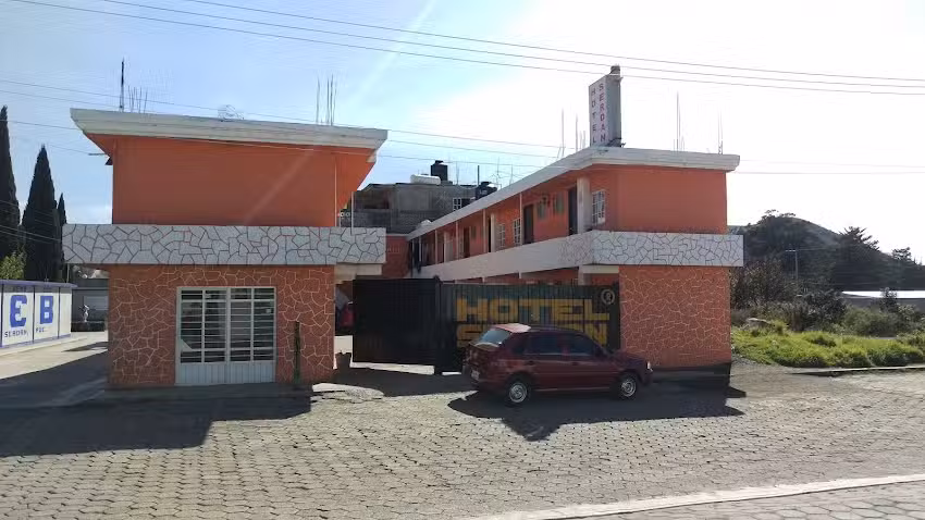 Hotel Serd&aacute;n