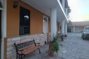 Hotel Siria y Cafeteria LITTLE STTIL STORE