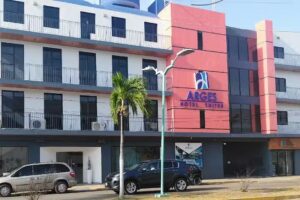 Hotel & Suites Arges