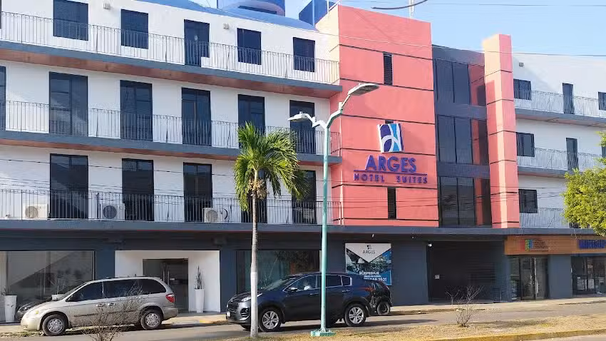 Hotel & Suites Arges