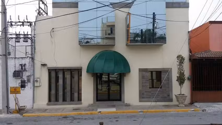 Hotel Suites San Uriel