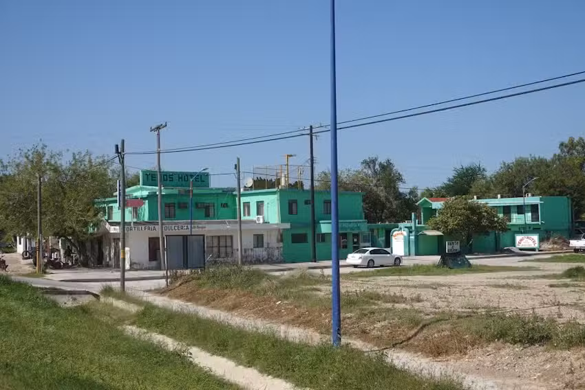 Hotel &ldquo;Tenos&rdquo;