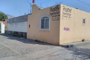 Hotel tepetzalan tlayacapan