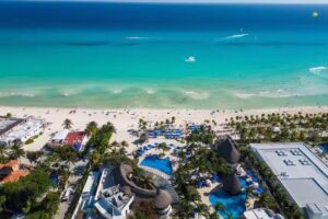 HOTEL The Reef Playacar