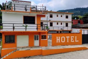 Hotel T&iacute;a Lidia