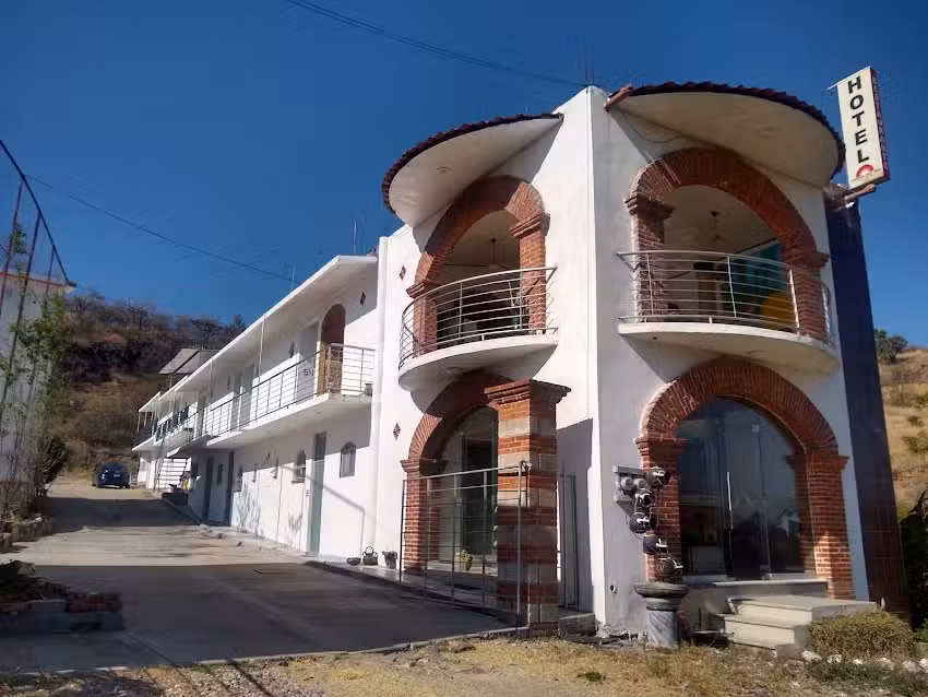 Hotel Tierra del Sol