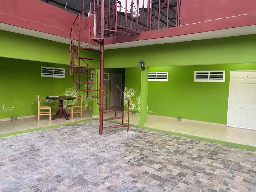 HOTEL TIPO, HABITACIONES FAMILIARES, PARA DESCANSO, POR NOCHES.