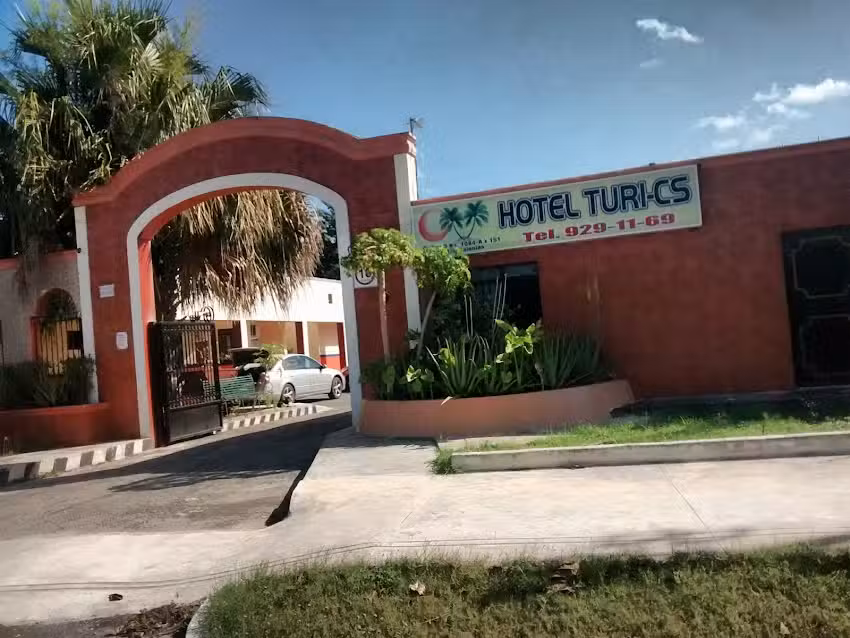 HOTEL TURI-CS