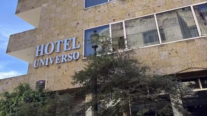 Hotel Universo