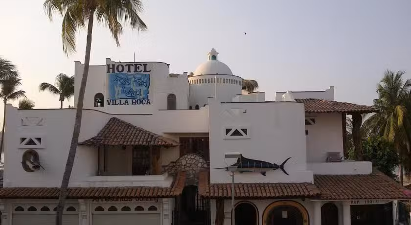 HOTEL VILLA ROCA