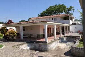 Hotel Villas de Par&aacute;cuaro