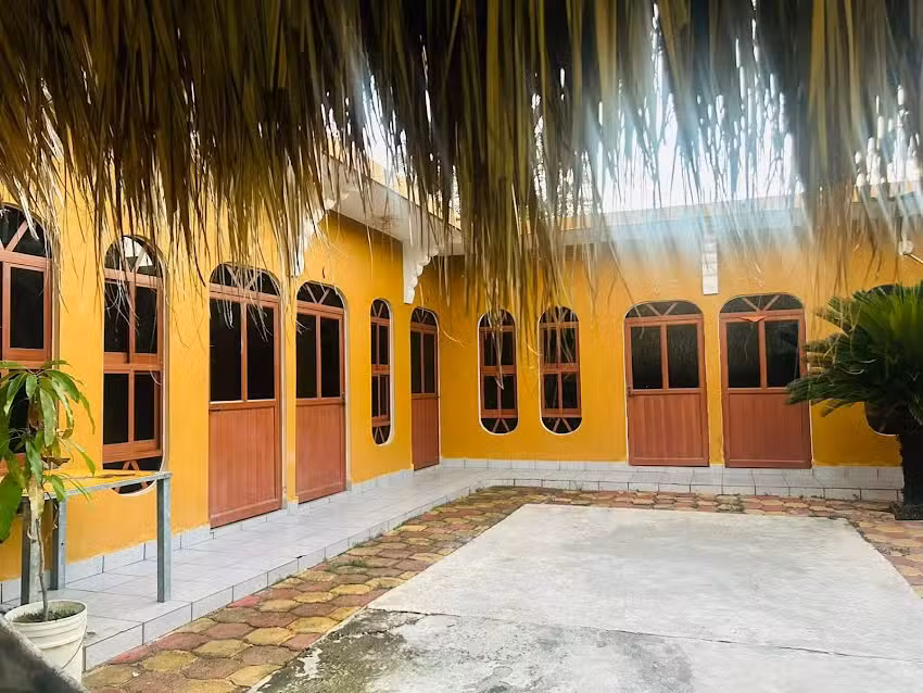 Hotel Villas del Mar y Miscel&aacute;nea Diana ISLALTEPEC, GRO. (LAS PAROTAS)