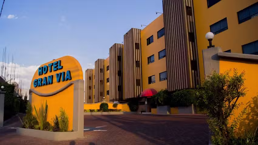 Hotel & Villas Gran v&iacute;a, Tultitl&aacute;n