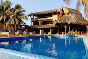 Hotel Villas Punta Blanca
