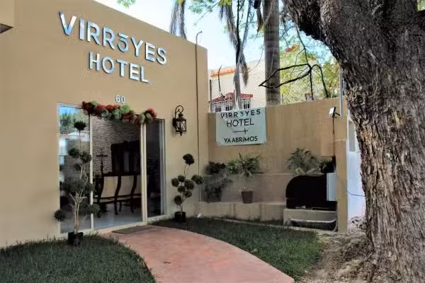 Hotel Virreyes