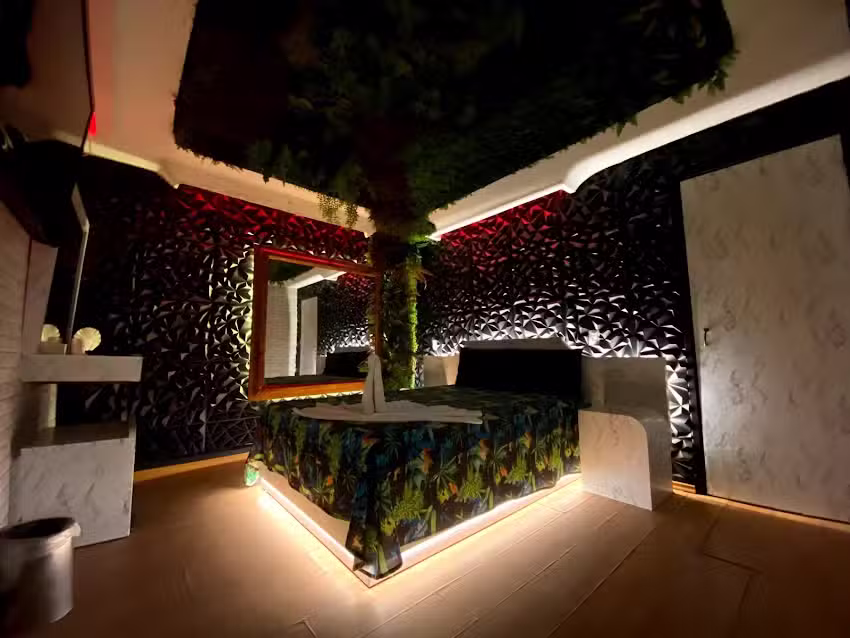 Hotel &ldquo;Viva Maria&rdquo;