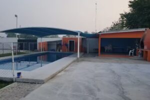 Hotel y Club De Caza & Pesca &ldquo;Doble EE&rdquo;