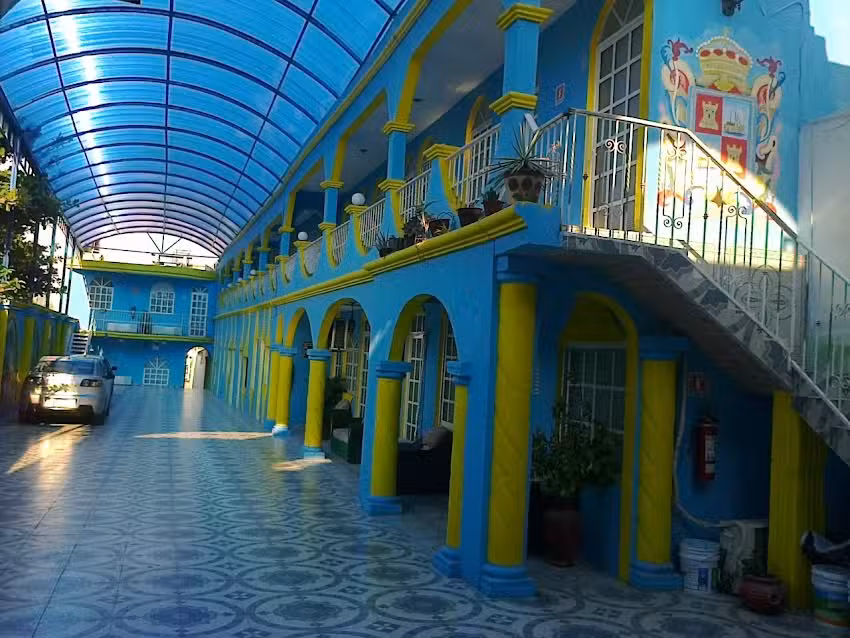 Hotel y Hospedaje de la R&iacute;a