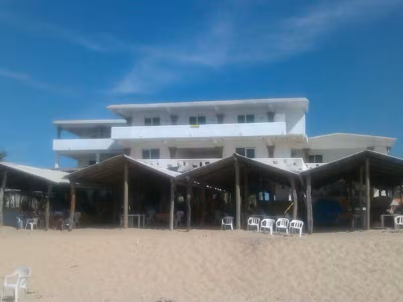 Hotel y Restaurante La Perla Del Coacoyul