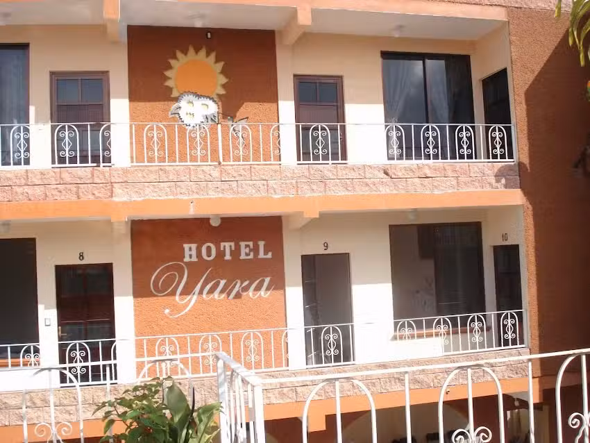 Hotel Yara