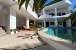 HUBUN HOTEL BOUTIQUE