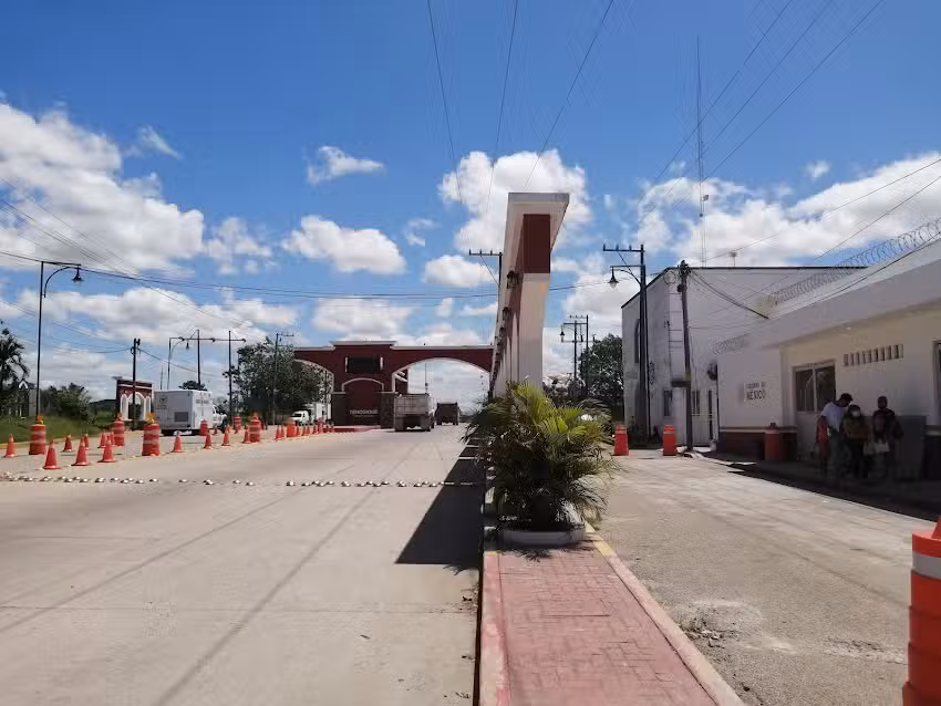 INM y Estaci&oacute;n Migratoria Tenosique