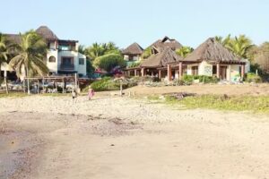 Irekua Beach House Ixtapa