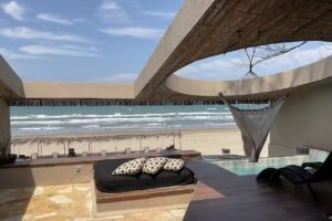 Isla Taj&iacute;n Beach & River Resort