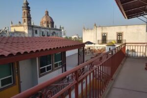 Itza Hostal & Caf&eacute;