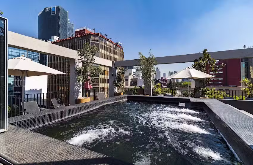 Kukun Londres Ju&aacute;rez