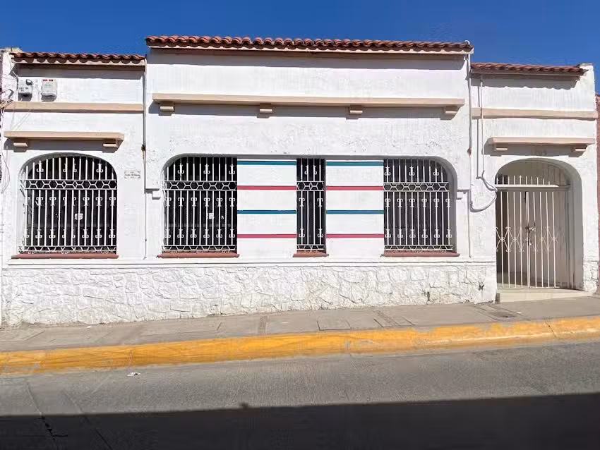 La Adelita Hospedaje