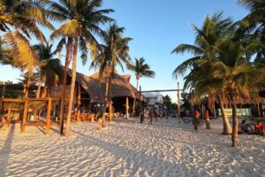 La Casa Naranja Isla Mujeres