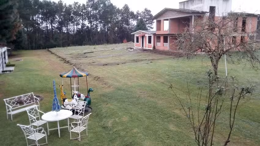 La Cumbre Caba&ntilde;as