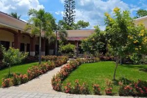 La Hacienda Bucer&iacute;as &ndash; Homestay