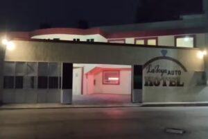 “La Joya” Auto Hotel