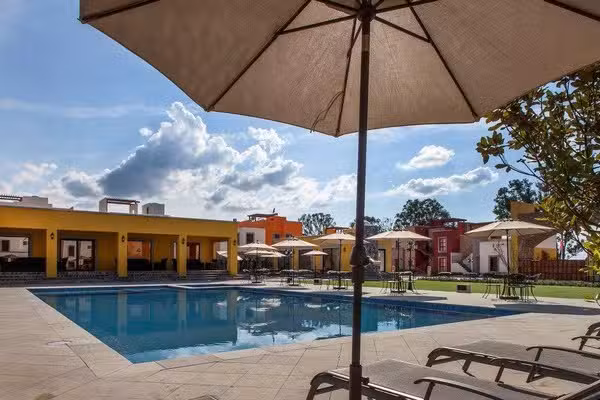 La Luna de D&iacute;a San Miguel de Allende