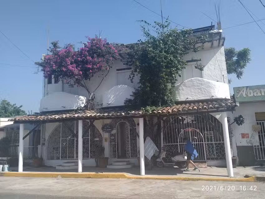 La Nueva Antigua