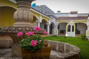 La Patrona Restaurante & Hotel