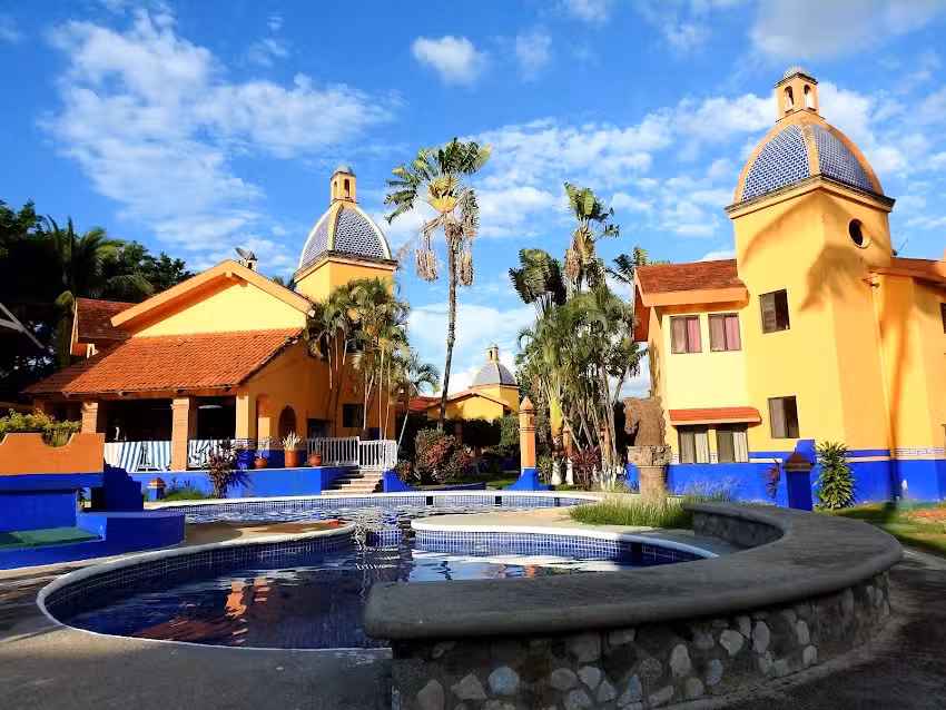 La Querencia Resort