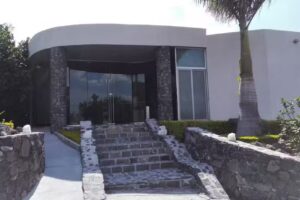 Las Puertas al Cielo