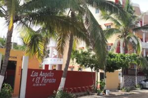 Los &Aacute;ngeles en el Para&iacute;so