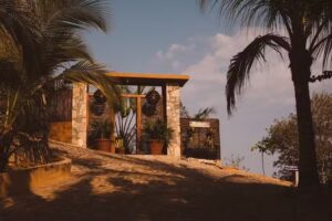 MAQUIL HOTEL & VILLAS