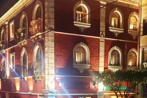 Mes&oacute;n de Juan Valle