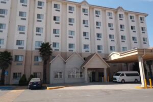 Microtel Blvd. Puerto Aereo Toluca