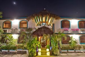 Monyoli Hotel & Boutique